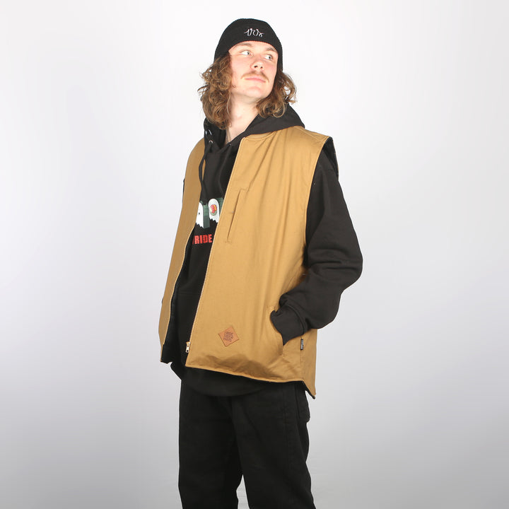 Tristan Vest